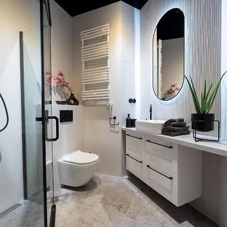 Lion Apartments - Premium Studio With Balcony Krakow Exterior photo
