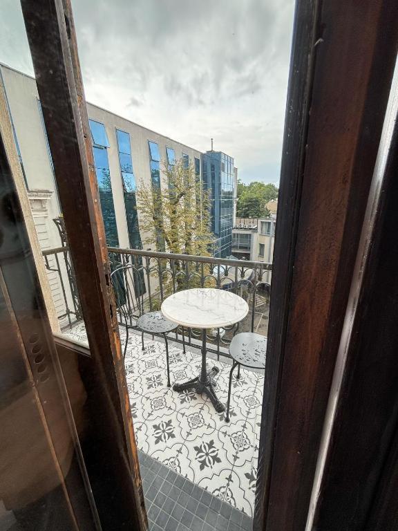 Lion - Premium With Balcony